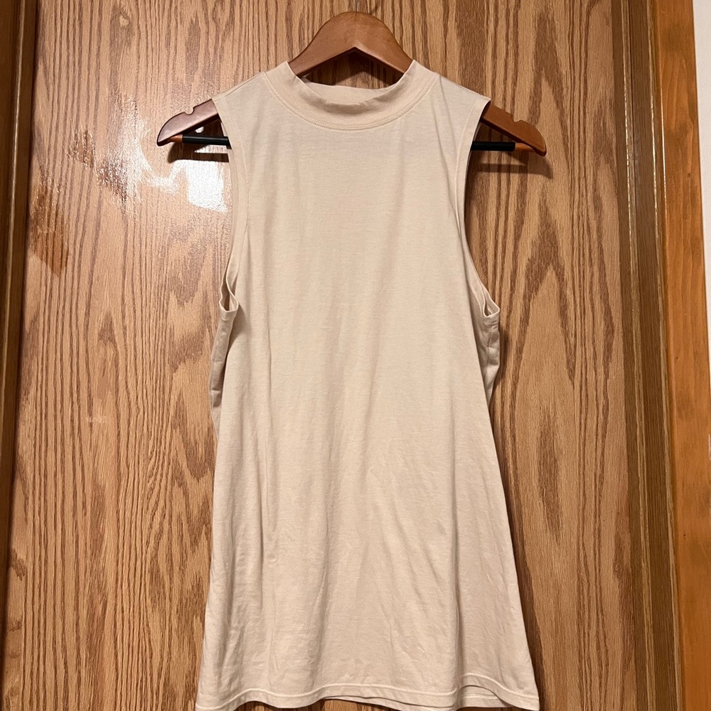 Free Label Avery Sleeveless Beige Women's Top
